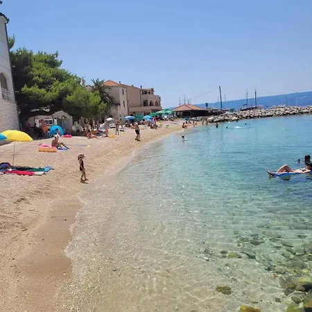 Emto Sikirica 10 Daire Jesenice (Split-Dalmatia)